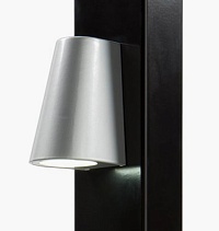 Купить Элегантное LED-освещение Locinox (Бельгия) TRICONE для ворот, цвета zilver и 9005 (черный) в Новороссийске